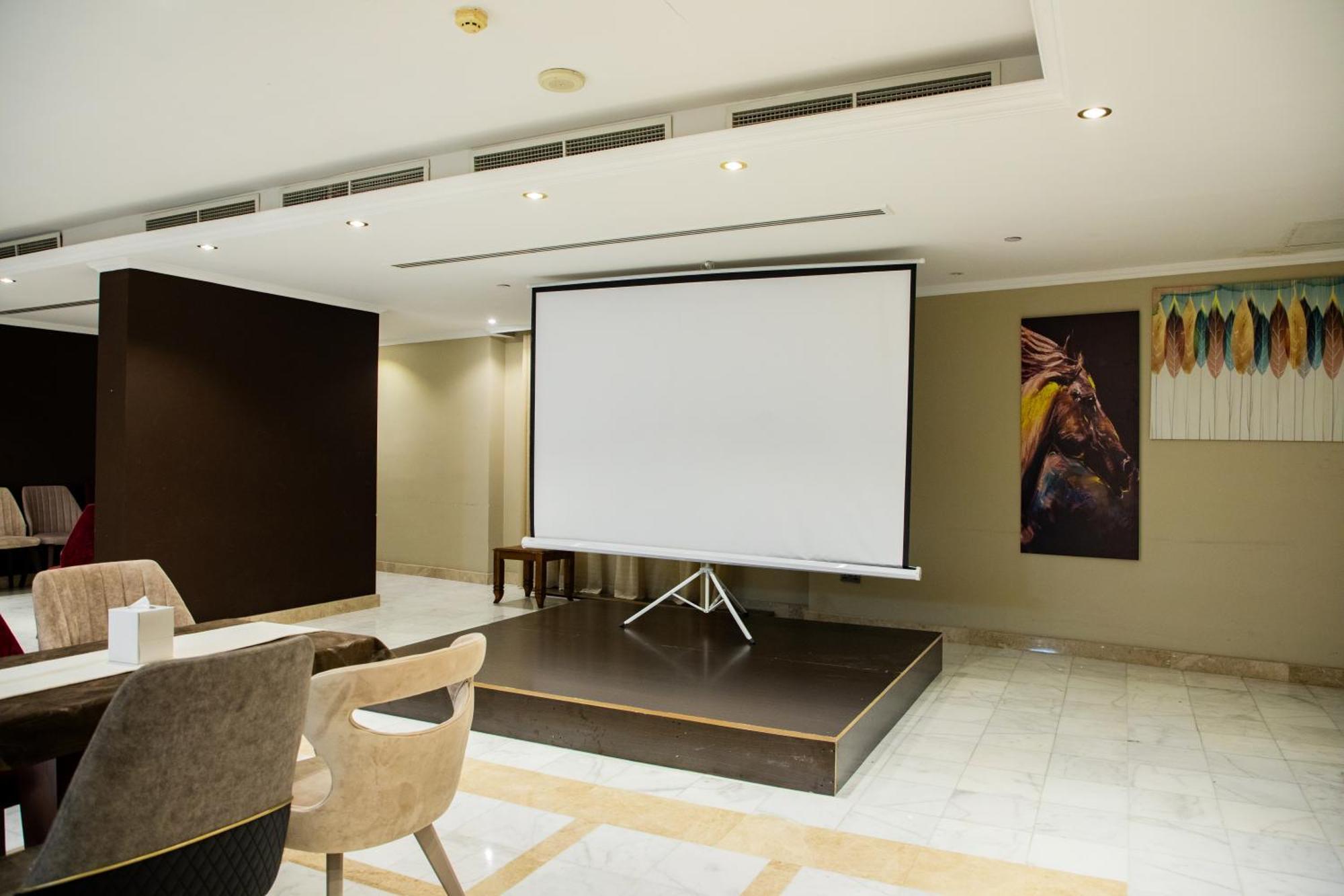 The Saj Hotel 阿吉曼 外观 照片