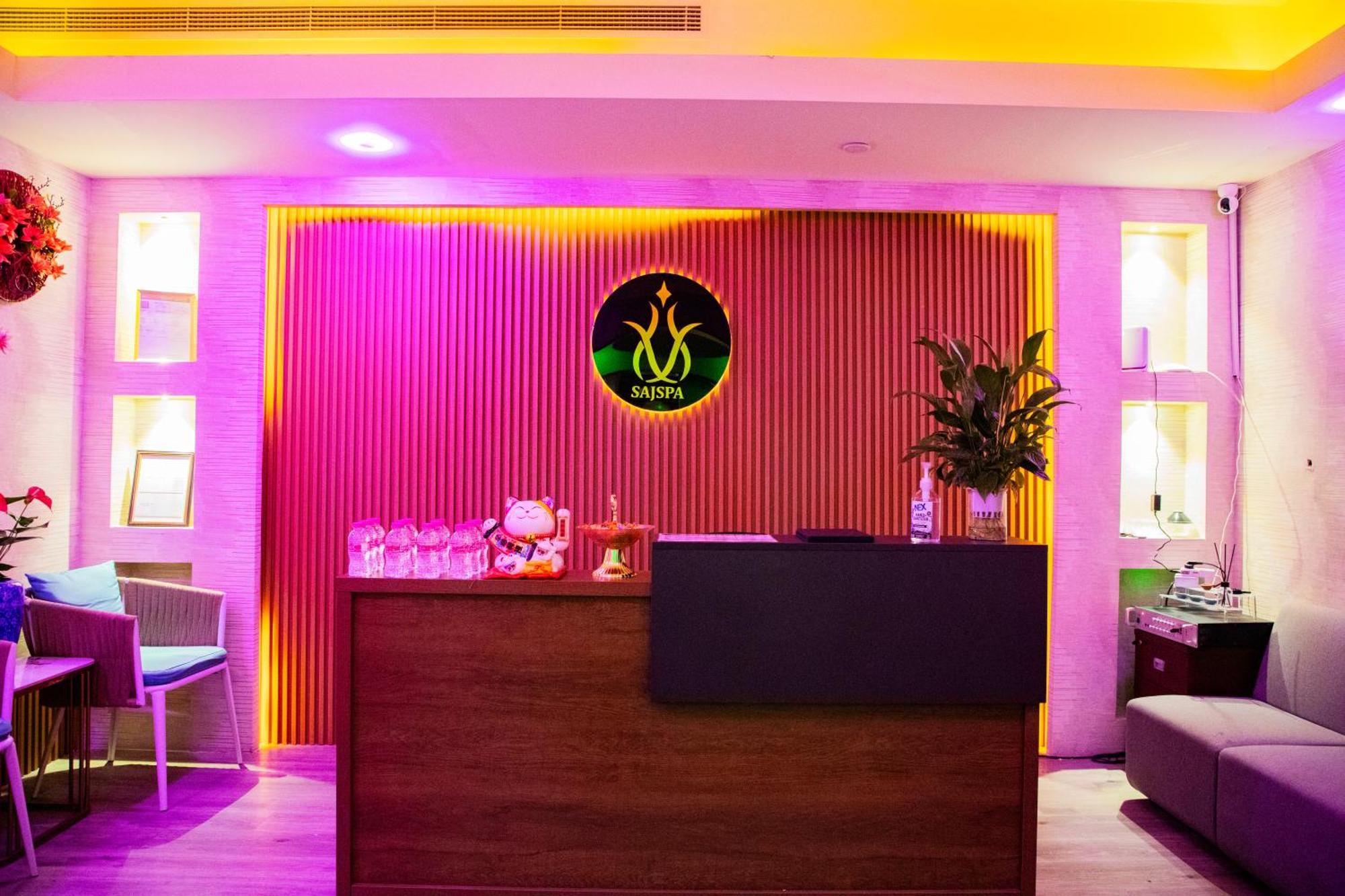 The Saj Hotel 阿吉曼 外观 照片