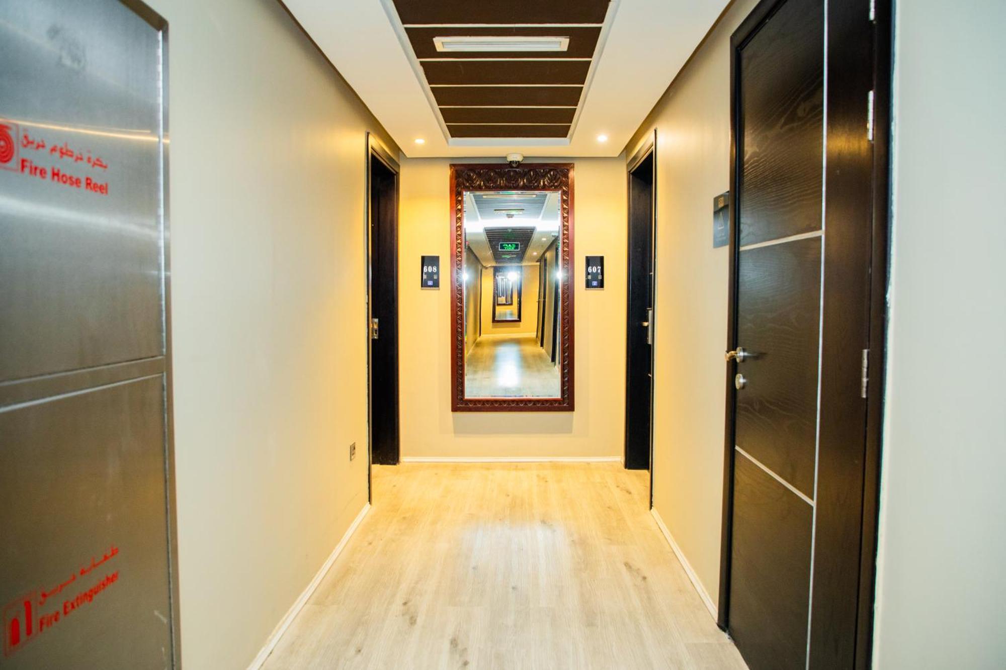 The Saj Hotel 阿吉曼 外观 照片